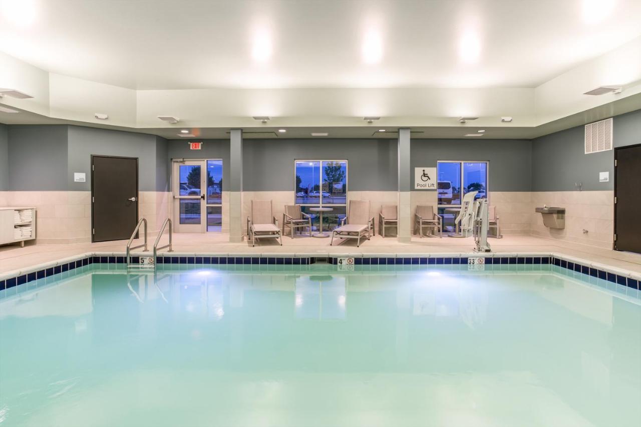 Holiday Inn Express & Suites - Ottawa By Ihg Exteriér fotografie