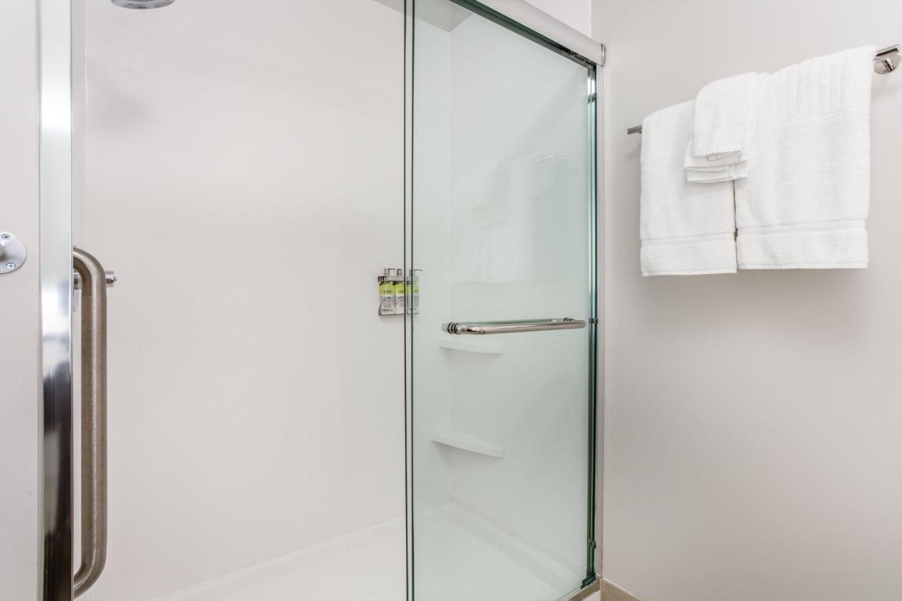 Holiday Inn Express & Suites - Ottawa By Ihg Exteriér fotografie