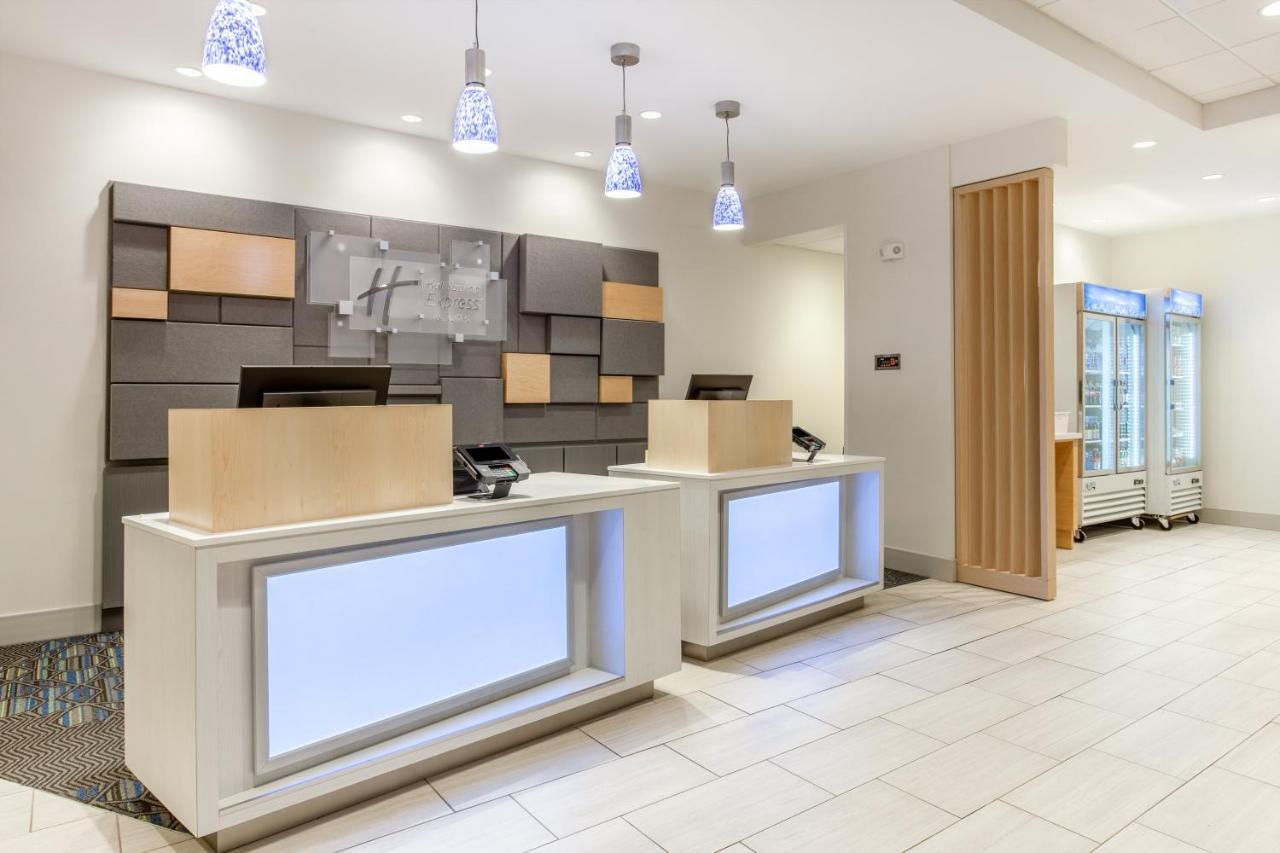 Holiday Inn Express & Suites - Ottawa By Ihg Exteriér fotografie
